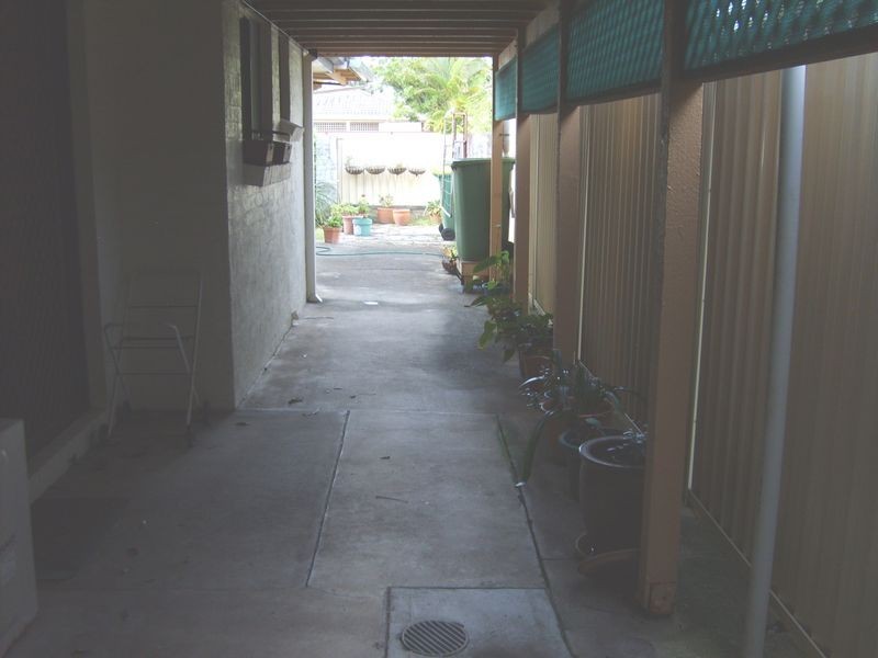 1/18 Stephenson Street, Labrador QLD 4215