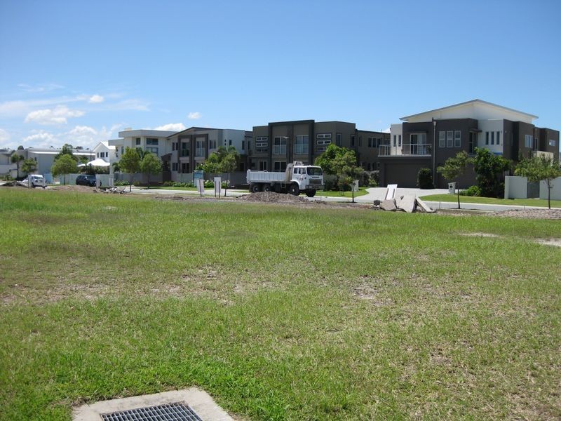 1/21 South Quay Drive, Biggera Waters QLD 4216