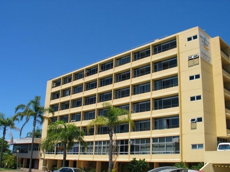 402/2 Barney Street, Southport QLD 4215