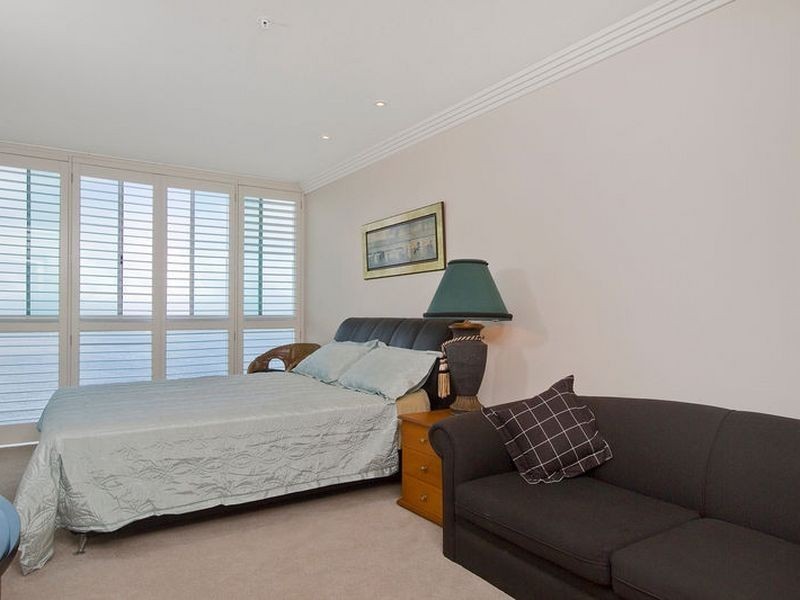 1401/182 Marine Parade, Labrador QLD 4215