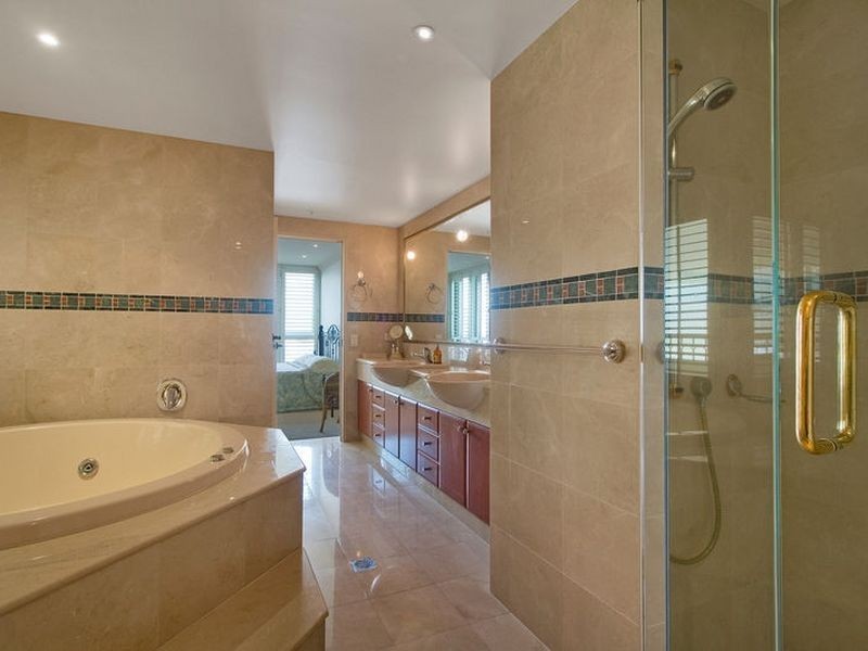 1401/182 Marine Parade, Labrador QLD 4215