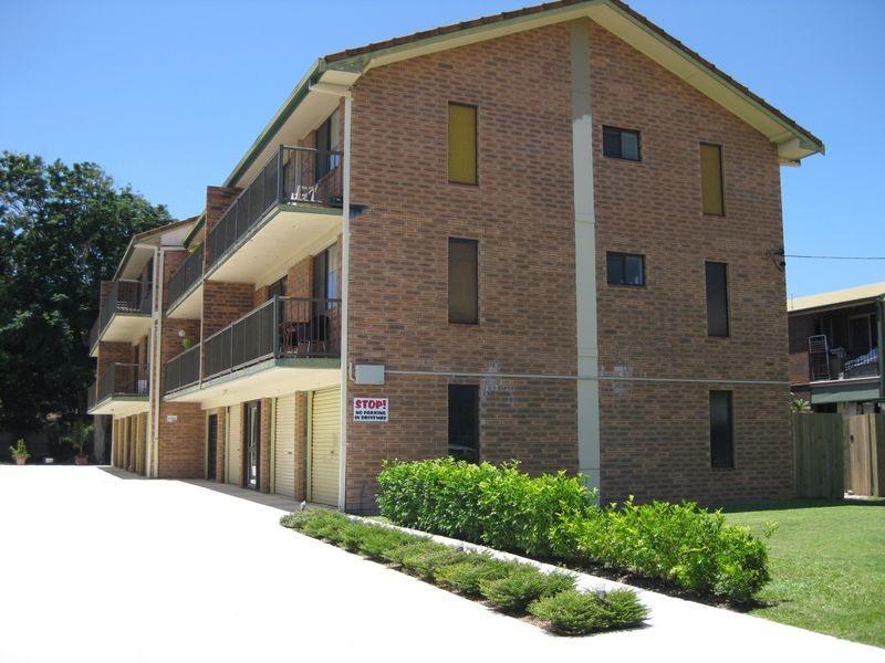 2/29 Loder Street, Biggera Waters QLD 4216
