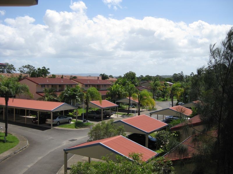 36/13 Brown Street, Labrador QLD 4215