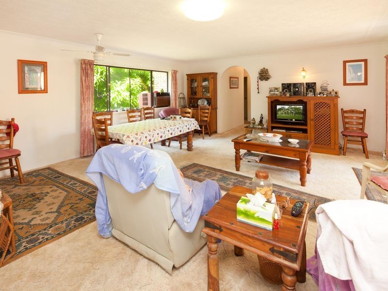 5/6 Broad Street, Labrador QLD 4215