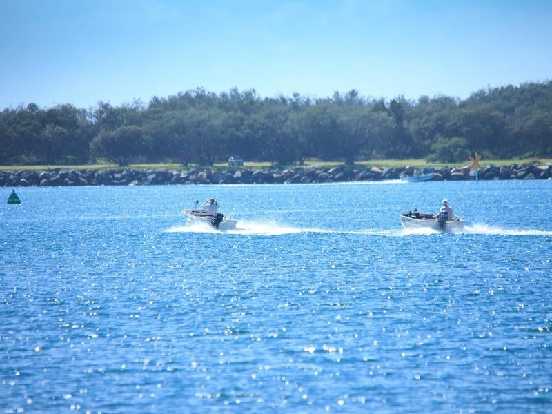 5/6 Broad Street, Labrador QLD 4215