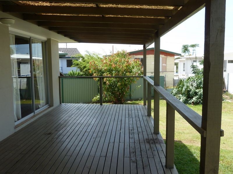 4 Dandar Drive, Southport QLD 4215
