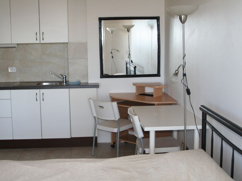 614/2 Barney Street, Southport QLD 4215