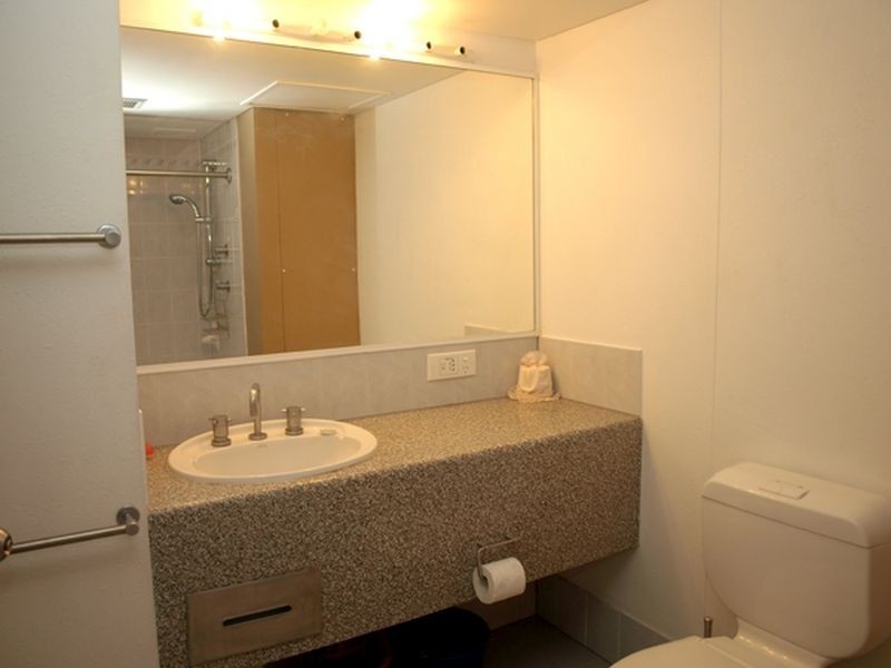 316/2 Barney Street, Southport QLD 4215