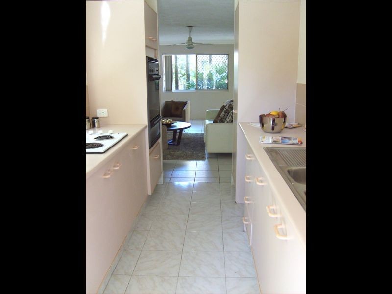 1/418 Marine Parade, Biggera Waters QLD 4216