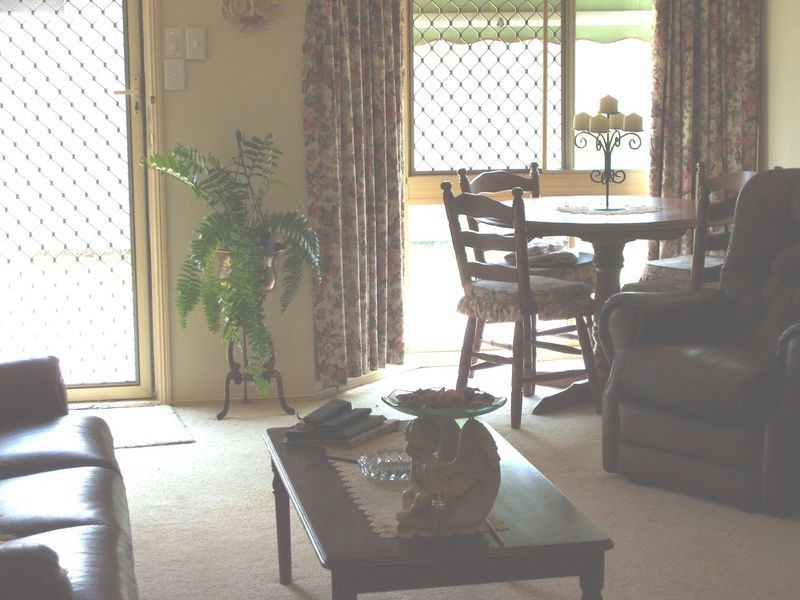 1/7 Stephanie Court, Labrador QLD 4215