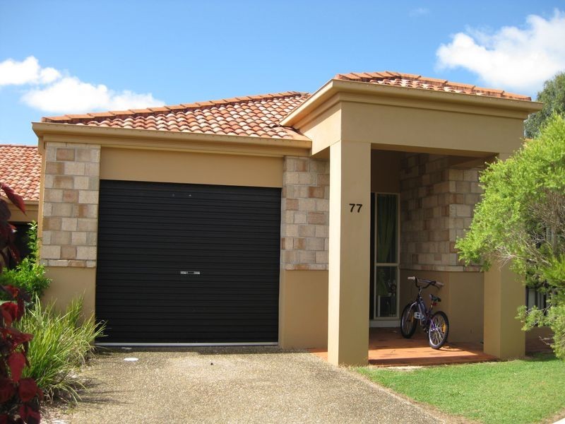 77/24 Amsonia Court, Arundel QLD 4214