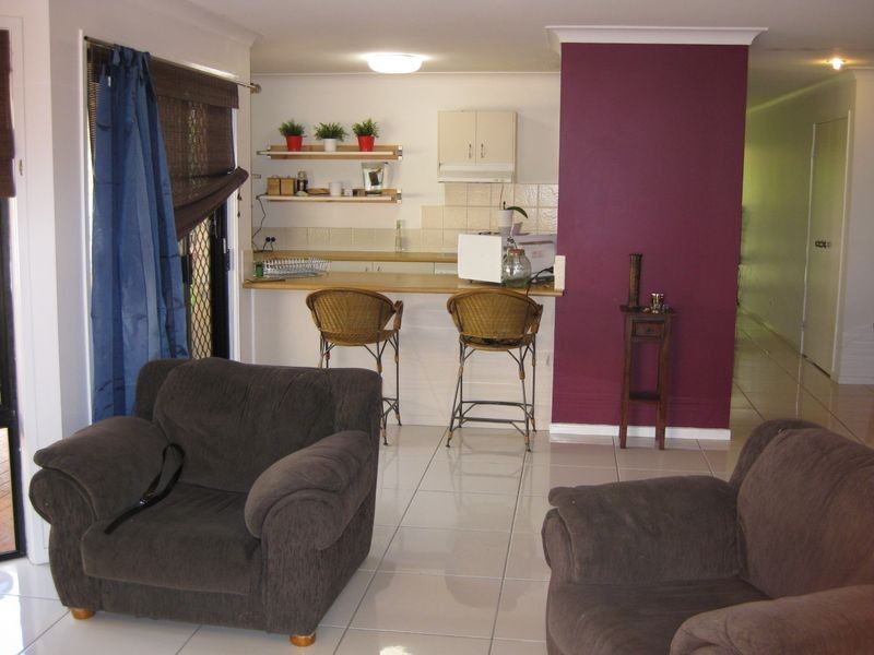 77/24 Amsonia Court, Arundel QLD 4214
