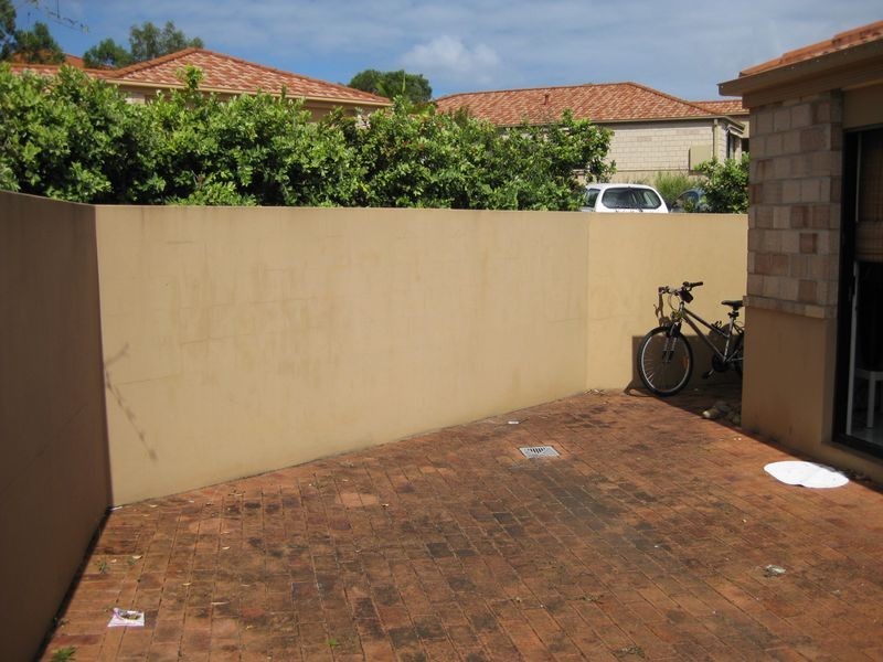 77/24 Amsonia Court, Arundel QLD 4214