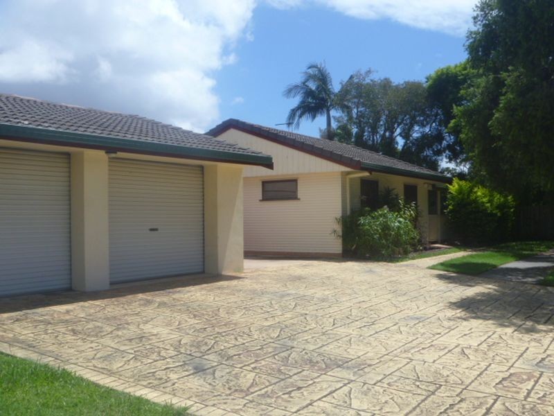 106 Whiting Street, Labrador QLD 4215