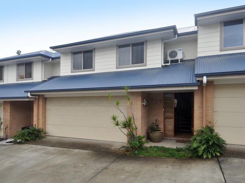 2/15 Harley Street, Labrador QLD 4215