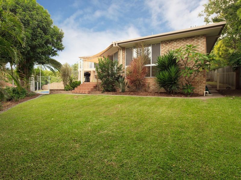 7 Benalla Court, Parkwood QLD 4214