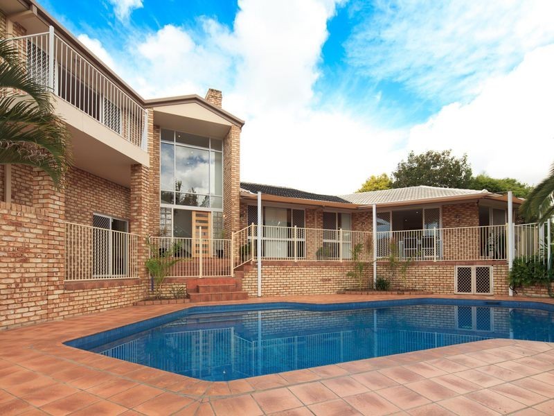 7 Benalla Court, Parkwood QLD 4214