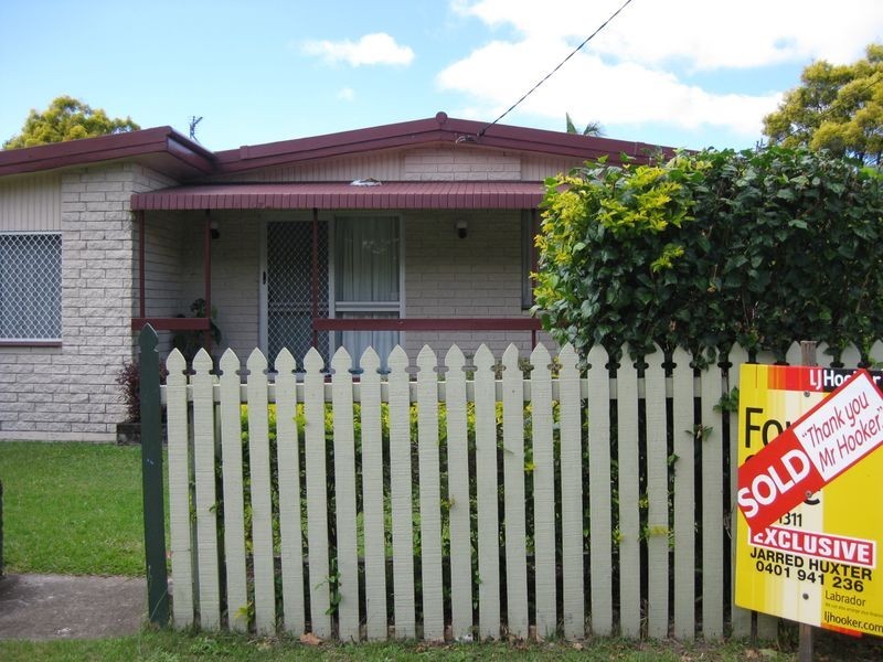 152 Government Road, Labrador QLD 4215