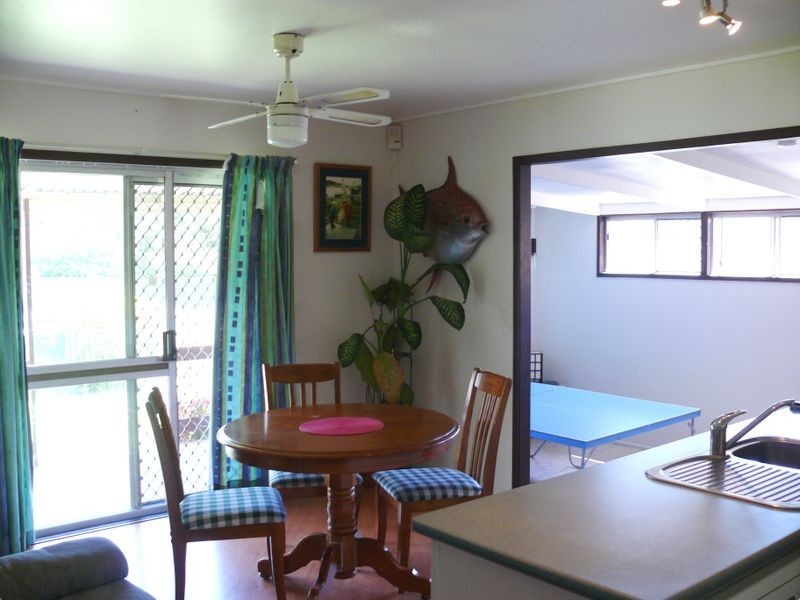 152 Government Road, Labrador QLD 4215