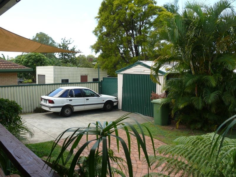 152 Government Road, Labrador QLD 4215
