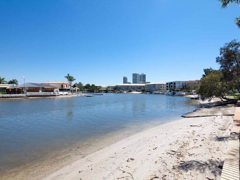 3/15 Burrows Street, Biggera Waters QLD 4216