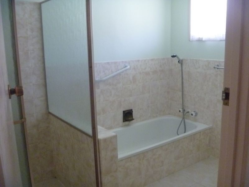 229 Turpin Road, Labrador QLD 4215