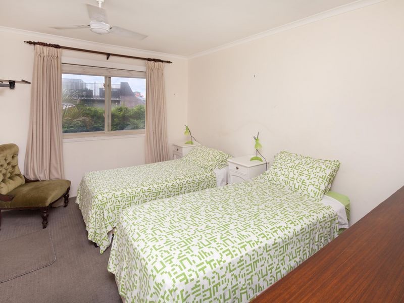 17 Gilmour Lane, Southport QLD 4215