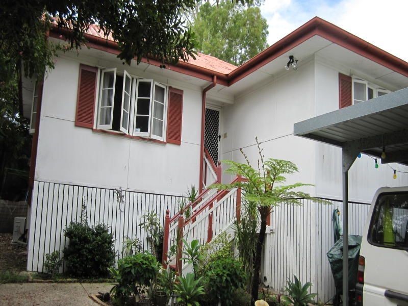 2/91 Whiting Street, Labrador QLD 4215