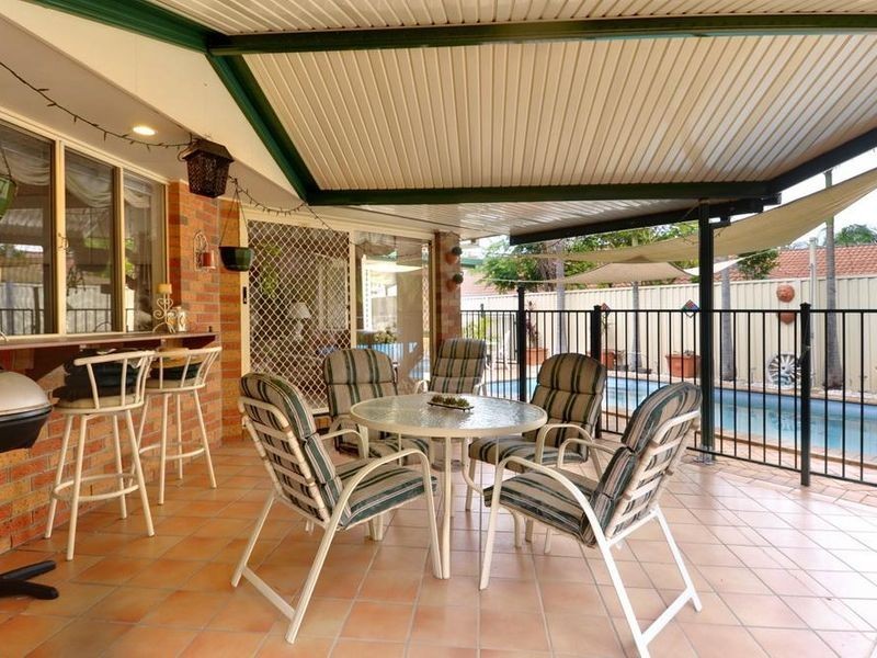 15 Ballybunion Drive, Parkwood QLD 4214