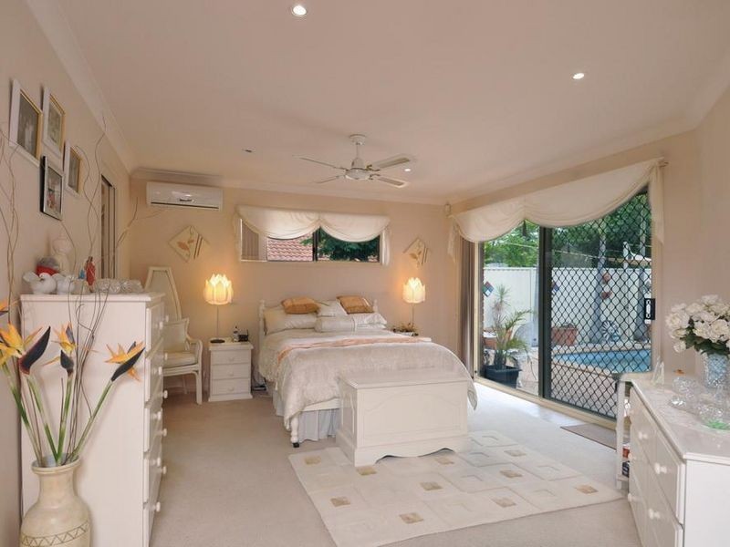 15 Ballybunion Drive, Parkwood QLD 4214