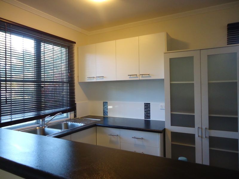 64 Walton Street, Southport QLD 4215