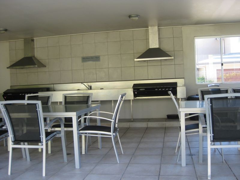 602/33 Clark Street, Biggera Waters QLD 4216