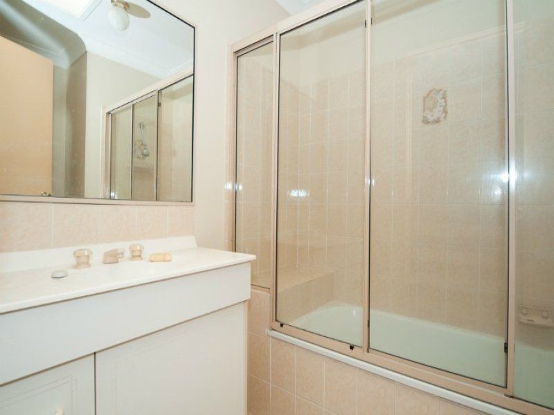 31/71 Olsen Avenue, Labrador QLD 4215