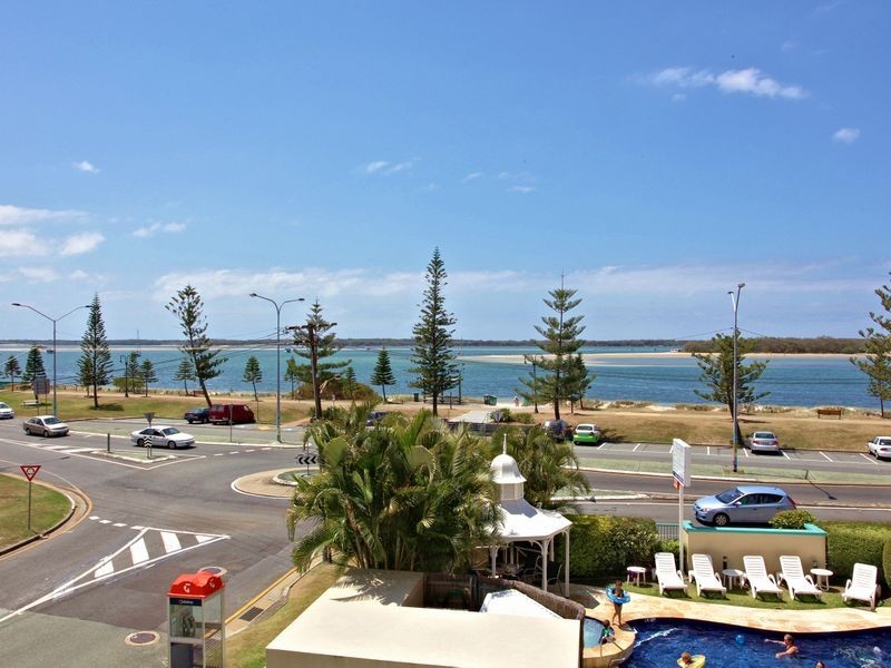 33/484 Marine Parade, Biggera Waters QLD 4216