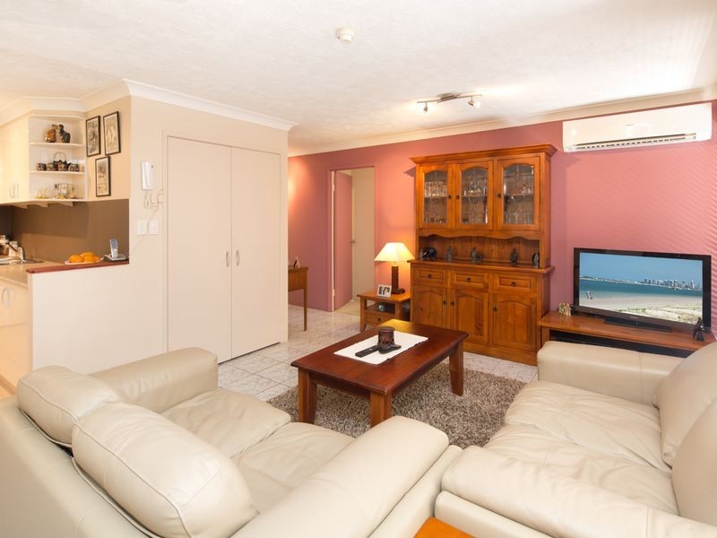 28/418 Marine Parade, Biggera Waters QLD 4216