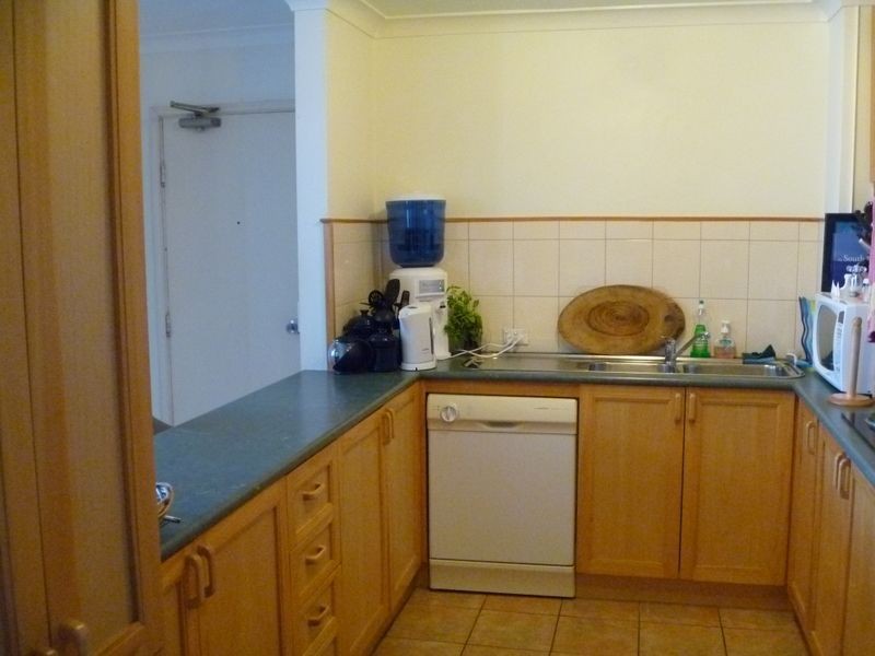 11/249 Bayview Street, Runaway Bay QLD 4216