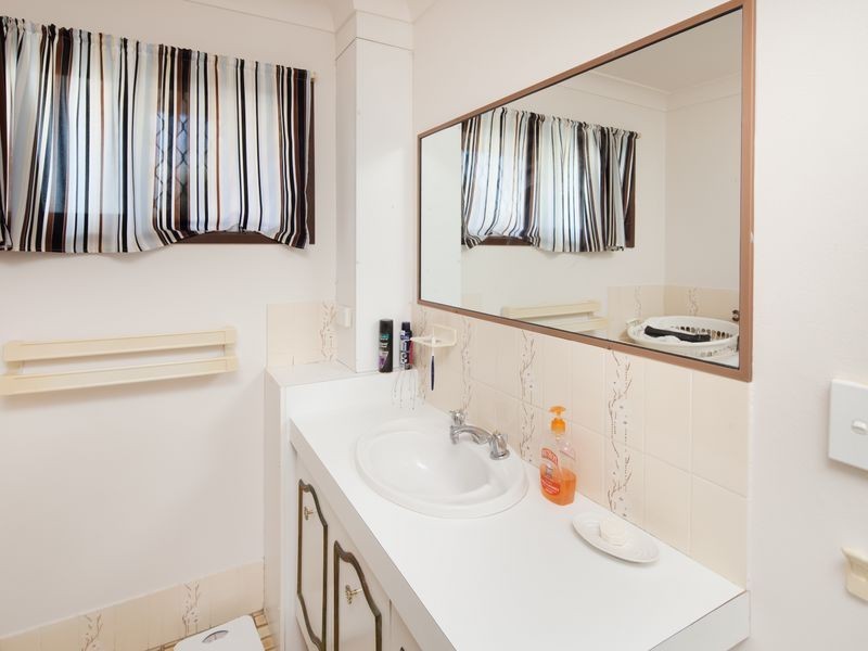 7/34 Imperial Parade, Labrador QLD 4215