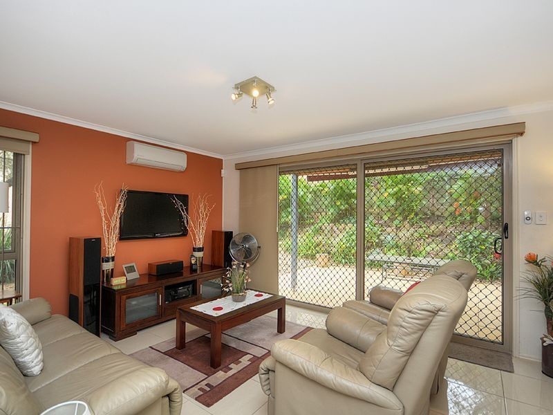4/79 Government Road, Labrador QLD 4215