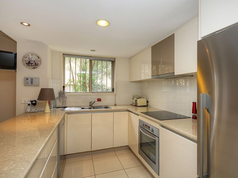 4/79 Government Road, Labrador QLD 4215