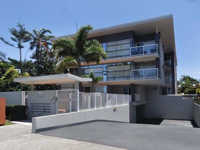 17/414 Marine Parade, Biggera Waters QLD 4216