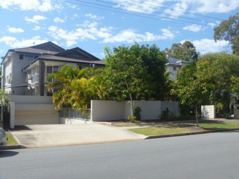 4/131 Muir Street, Labrador QLD 4215