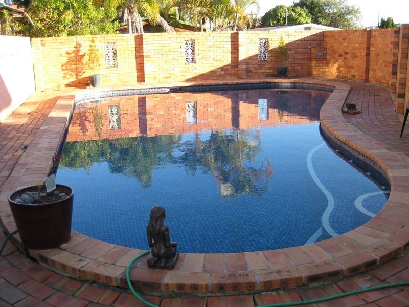 8 Kenmar Street, Labrador QLD 4215