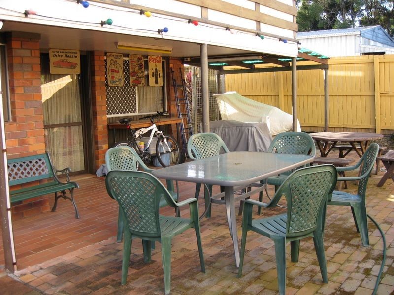 8 Kenmar Street, Labrador QLD 4215