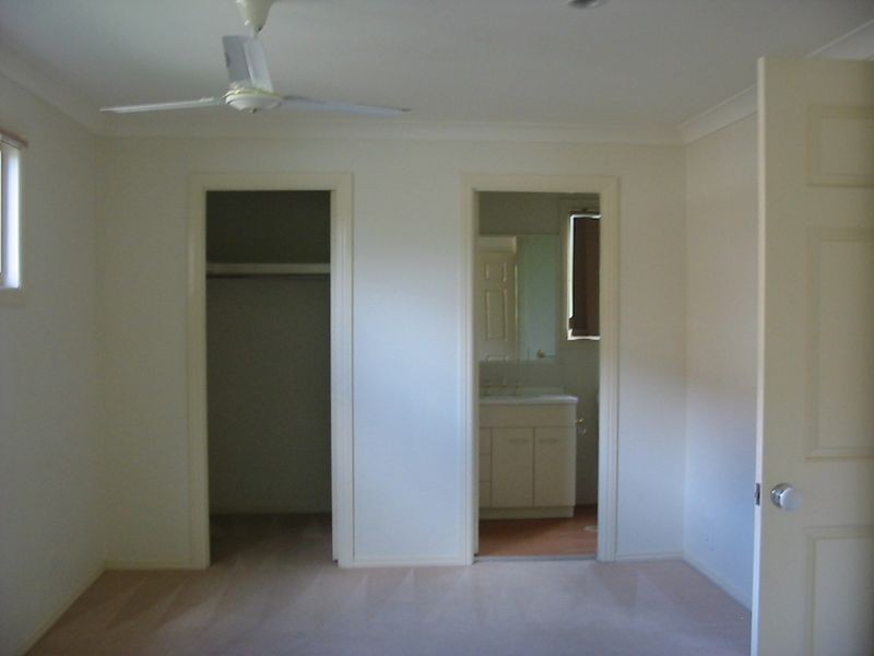 3/142 Frank Street, Labrador QLD 4215
