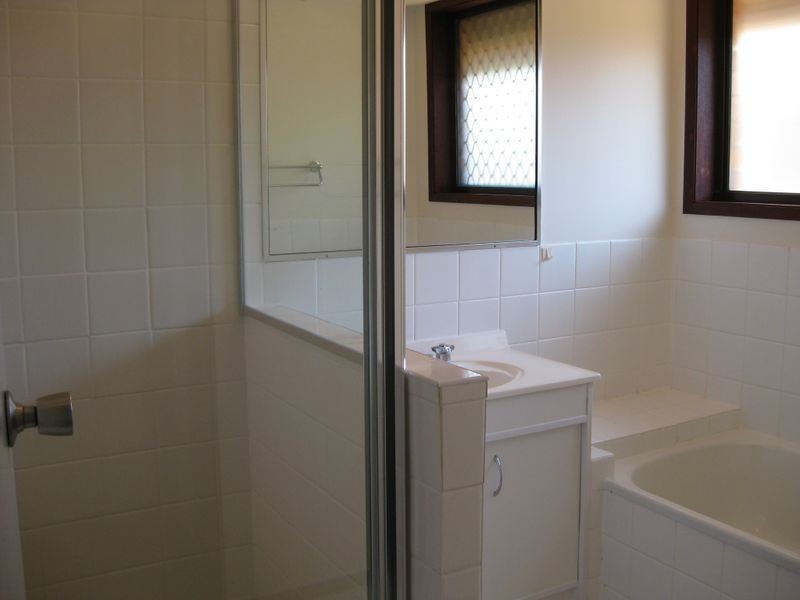 1/19 Telopea Street, Labrador QLD 4215