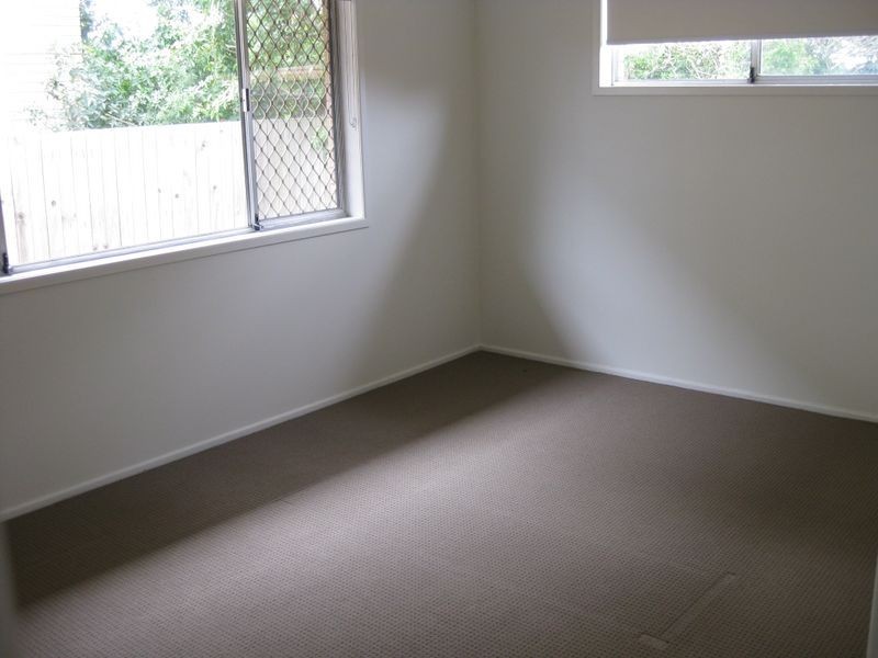 33 Deagon Drive, Runaway Bay QLD 4216