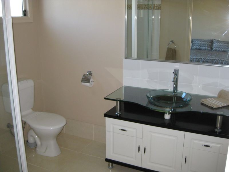 71 Ocean Street, Runaway Bay QLD 4216