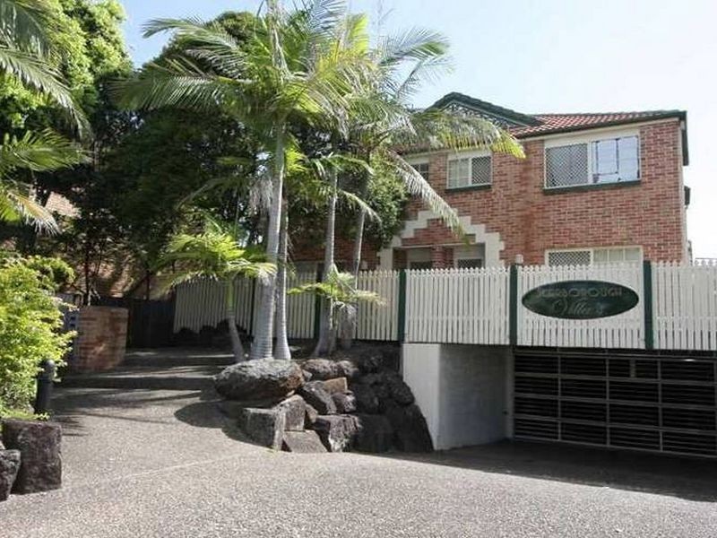 3/208 Scarborough Street, Southport QLD 4215