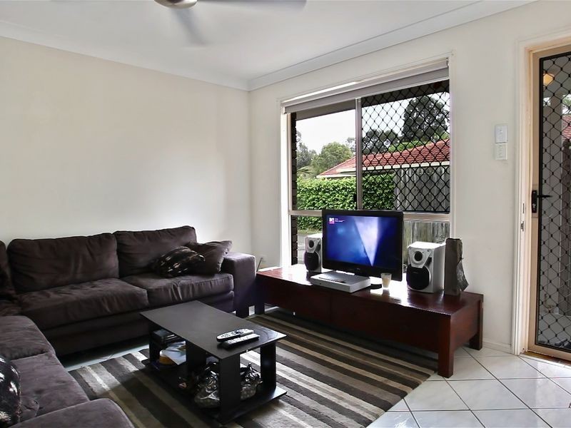 1/5 Pamela Court, Labrador QLD 4215