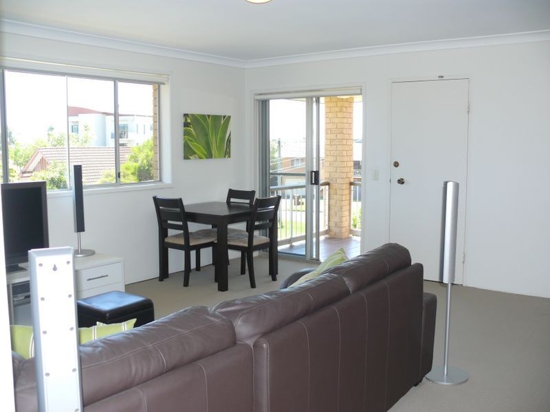 8/24 Madang Crescent, Runaway Bay QLD 4216